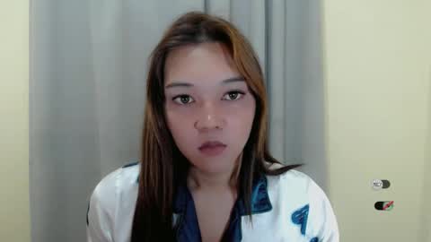 Shanti xhey online show from February 19, 9:17 am