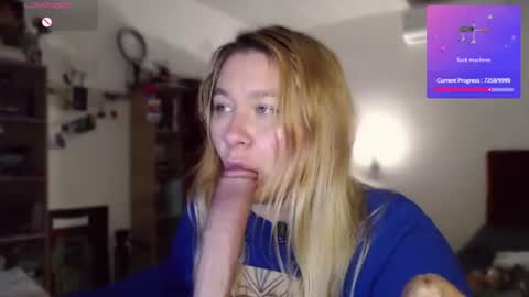 alisa_u online show from July 12, 12:44 am