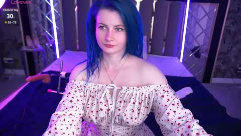alisagrace online show from June 3, 5:41 am