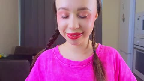 alise online show from February 6, 11:53 am