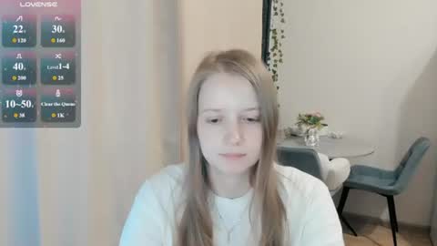 Alya online show from July 28, 4:51 pm