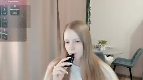 Alya online show from July 14, 2:22 pm