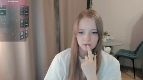 Alya online show from July 22, 6:31 pm