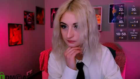 Alisha online show from May 30, 7:21 pm