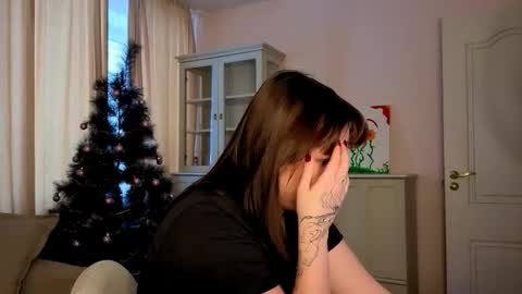 Alisia online show from January 12, 8:41 am