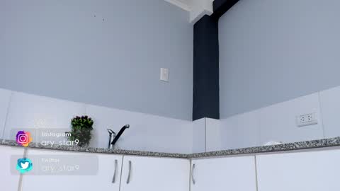 Alison  online show from January 14, 10:38 am