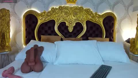 Alison  online show from November 24, 5:37 pm