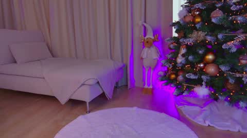 alissa_foxx online show from December 18, 10:19 am