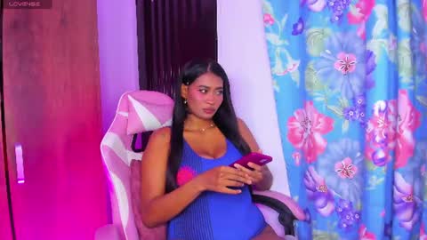 alissa_smith_ online show from July 28, 5:49 am