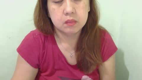 alissalove18 online show from December 19, 5:40 am