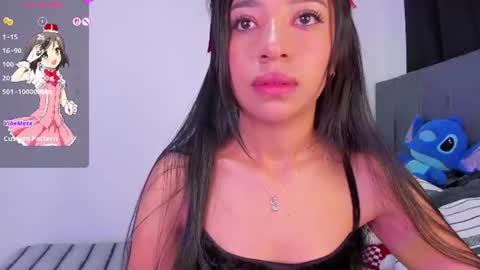 alissarose_1 online show from June 26, 9:16 pm