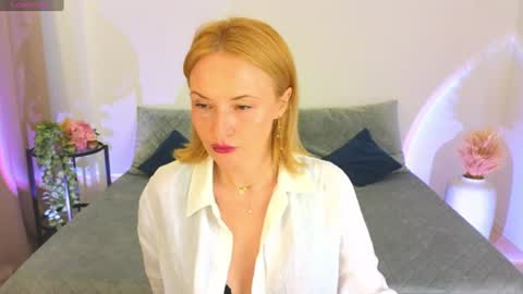 alisssarose online show from July 28, 2:31 am