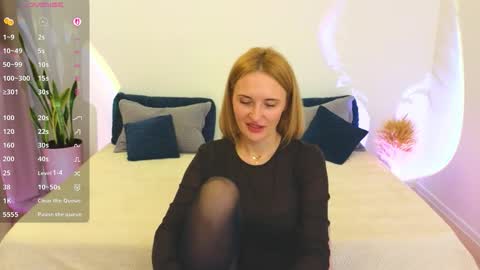 alisssarose online show from March 17, 9:19 pm