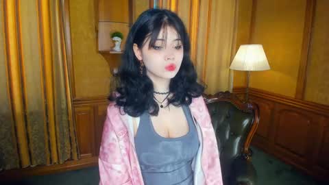 Emily online show from May 19, 8:21 am