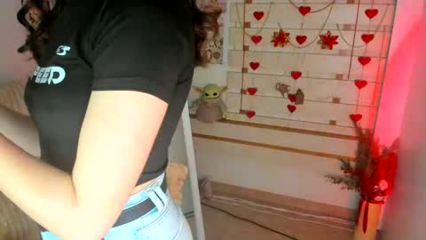 Allana online show from April 11, 7:45 am