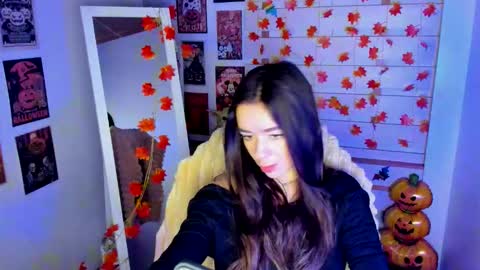 Allana online show from November 23, 8:05 am