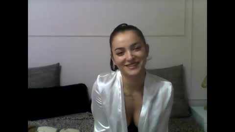 Alesia online show from February 16, 2:50 pm