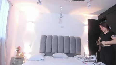 ALLICE online show from May 24, 11:53 am