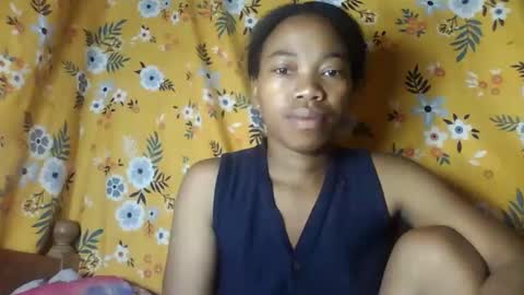 alliciax632770q online show from February 16, 3:39 am