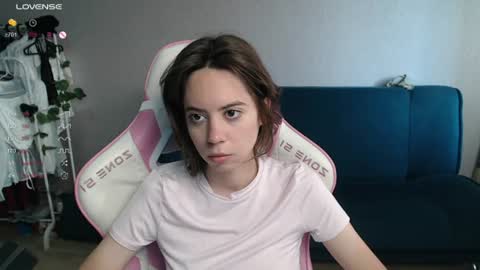 alice online show from June 15, 12:00 am