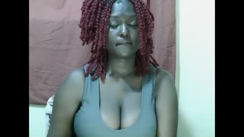 Snapshot of allie_quin chatting on September 15, 8:33 am Allie online show from September 15, 8:33 am