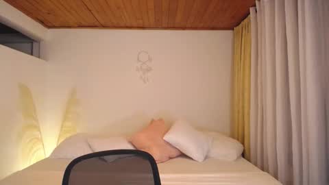 Allie  online show from January 17, 12:18 am