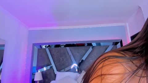 Snapshot of allijadid chatting on December 30, 10:43 am online show from December 30, 10:43 am