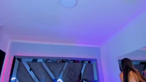 Snapshot of allijadid chatting on December 24, 10:44 am online show from December 24, 10:44 am