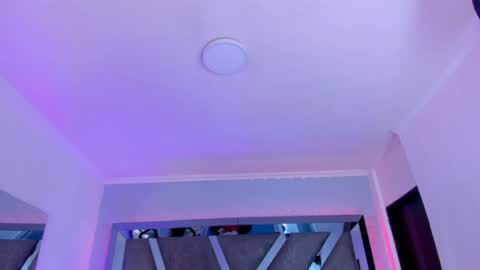 Snapshot of allijadid chatting on December 31, 11:09 am online show from December 31, 11:09 am