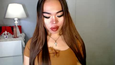 Snapshot of allirah20x chatting on December 20, 1:33 pm Allirah online show from December 20, 1:33 pm