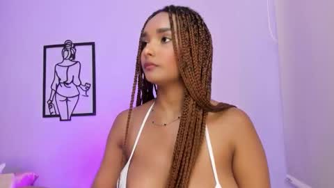 Snapshot of allisonn_bell chatting on October 8, 8:02 pm Allison online show from October 8, 8:02 pm