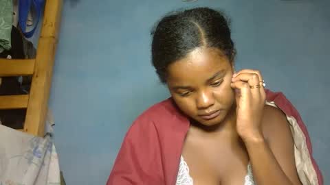 allizida01 online show from November 26, 9:38 pm