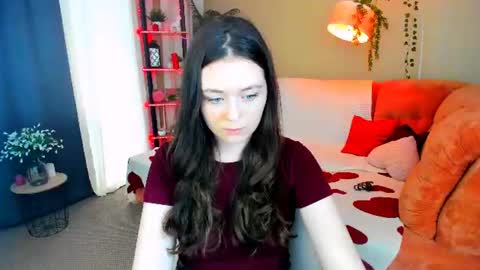 alluringeyess online show from July 8, 12:18 pm