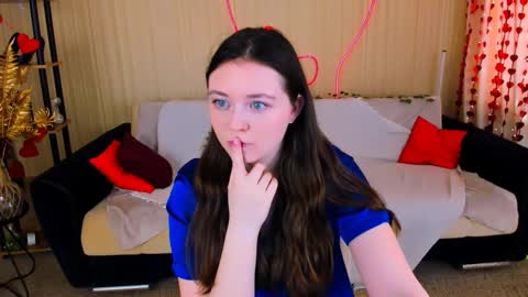 alluringeyess online show from March 13, 1:12 pm