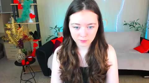 alluringeyess online show from July 18, 9:12 am