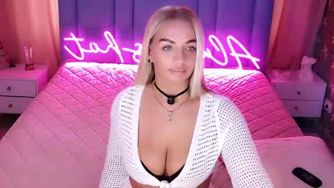 AlwaysHot online show from April 15, 2:34 am