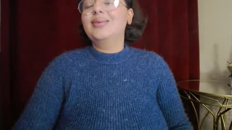         online show from December 13, 7:53 pm