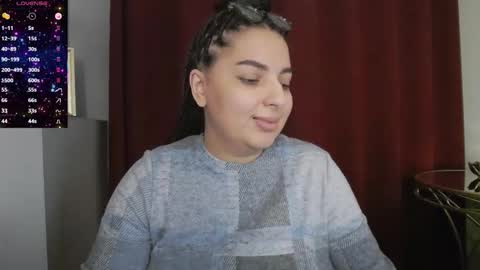 Snapshot of allyiah chatting on October 10, 8:47 pm online show from October 10, 8:47 pm