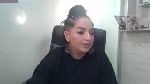 Snapshot of allyiah chatting on March 7, 8:44 pm online show from March 7, 8:44 pm