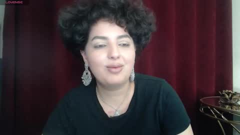 Snapshot of allyiah chatting on September 9, 7:13 pm online show from September 9, 7:13 pm