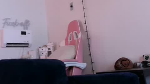 Ally Girl In Her Ally World online show from July 16, 3:11 am