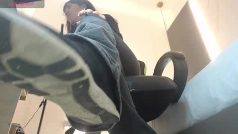 ALMA FENIX  online show from February 19, 12:11 pm