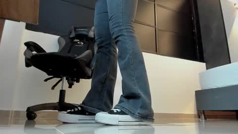 ALMA FENIX  online show from September 10, 12:49 pm