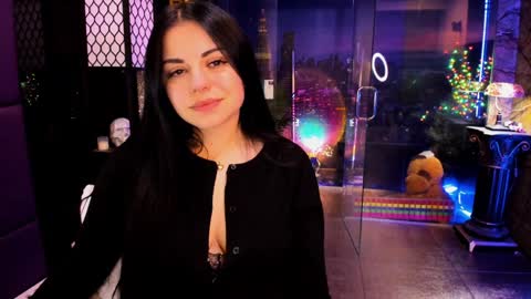 Snapshot of alma_pearl chatting on January 6, 9:08 am Alma online show from January 6, 9:08 am
