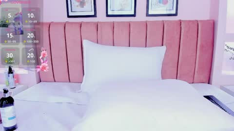 alma_x_ online show from April 9, 1:27 pm