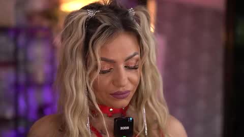 Alma online show from October 5, 7:08 pm