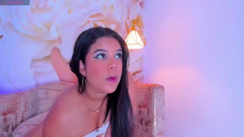 ALMENDRAEVANS online show from September 12, 3:30 pm