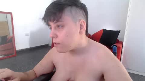 Almond online show from December 15, 9:09 pm