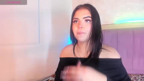 alunnaclarkcm online show from December 15, 5:12 am