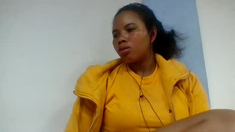 alydie7 online show from July 25, 6:42 am